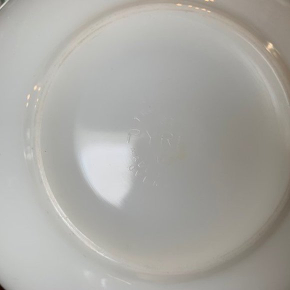 Pyrex Town and Country (1963-1967) Cinderella 444 - Picture 3 of 3